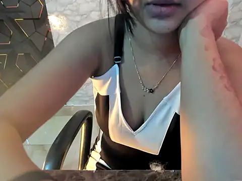 Anshu38 online show from February 9, 2026, 6:55 am