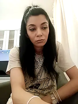 ReneeVoss online show from December 20, 2025, 5:54 am