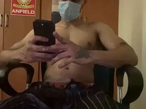 Snapshot of Thenattyguy chatting on October 18, 2025, 8:11 pm Thenattyguy online show from October 18, 2025, 8:11 pm