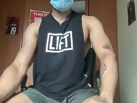 Snapshot of Thenattyguy chatting on October 15, 2025, 10:23 am Thenattyguy online show from October 15, 2025, 10:23 am