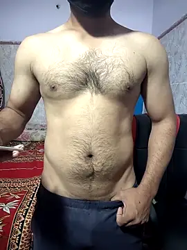 imyoungboymay online show from November 14, 2025, 5:33 am