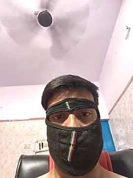 imyoungboymay online show from October 22, 2025, 4:56 am