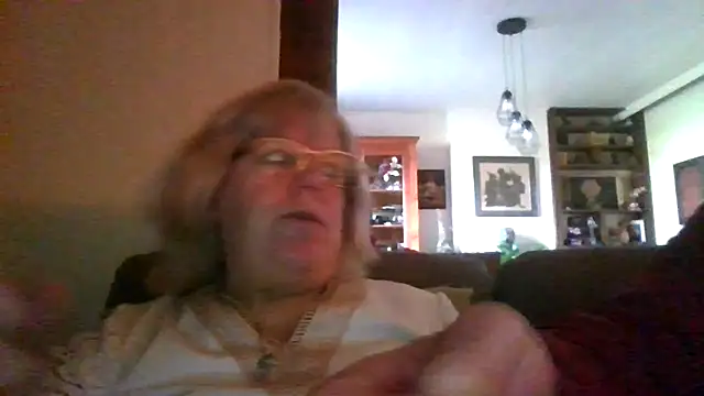 Bouddha-Angel online show from November 1, 2025, 3:06 pm