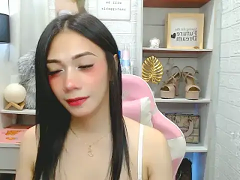 i am the best for u online show from November 19, 2025, 8:09 pm