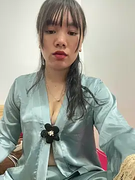 Snapshot of hanaa-show chatting on November 19, 2025, 2:28 pm hanaa-show online show from November 19, 2025, 2:28 pm