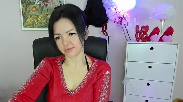 Snapshot of Mollybloom40 chatting on February 23, 2026, 7:53 am Mollybloom40 online show from February 23, 2026, 7:53 am