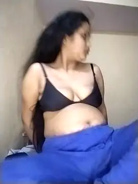 strip queennn online show from January 9, 2026, 6:26 pm