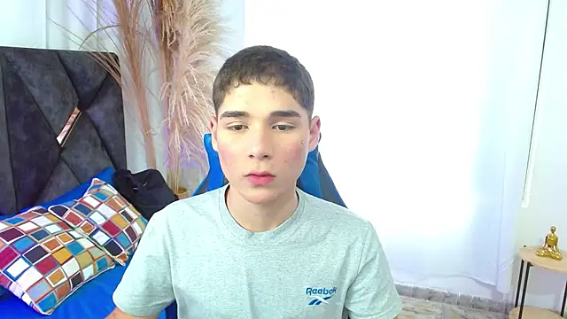 Mattass18 online show from November 7, 2025, 1:48 pm