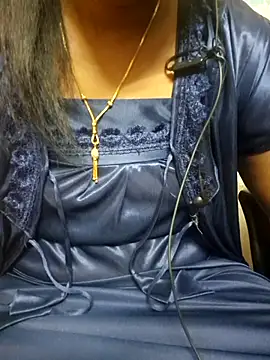 tamil-reena online show from October 23, 2025, 5:06 am