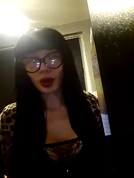 LucyMiax online show from February 28, 2026, 2:22 am