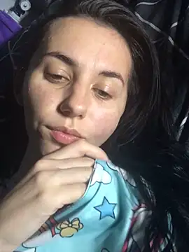 Snapshot of oliviya_mur chatting on October 15, 2025, 8:28 pm oliviya mur online show from October 15, 2025, 8:28 pm