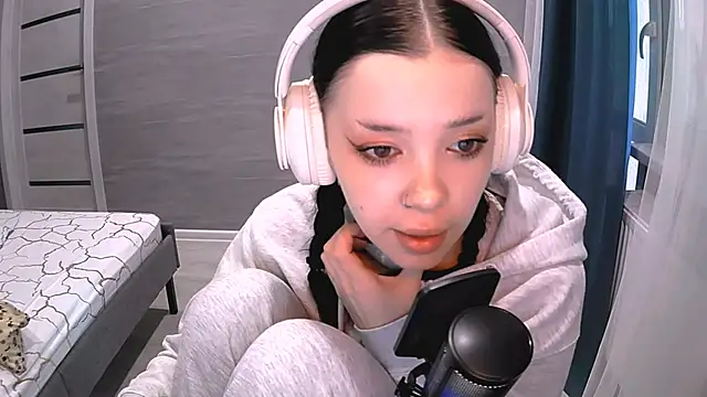 Snapshot of AnabelStar chatting on October 17, 2025, 11:56 am AnabelStar online show from October 17, 2025, 11:56 am