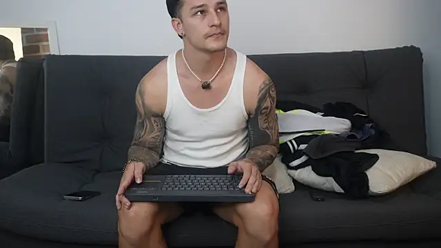 Dominick walker online show from January 14, 2026, 10:35 pm