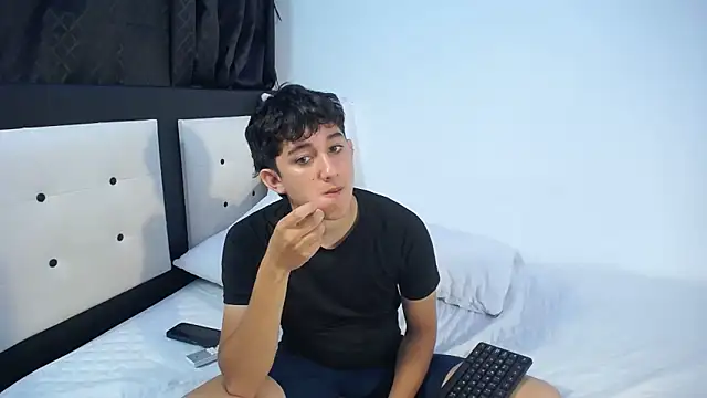 Dravith Valery online show from February 12, 2026, 3:17 am