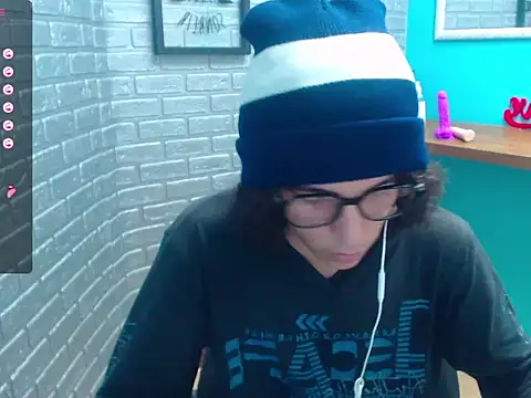 Mike Miiller  online show from November 7, 2025, 4:55 pm