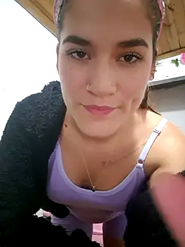 Gigihairy online show from October 18, 2025, 11:07 pm