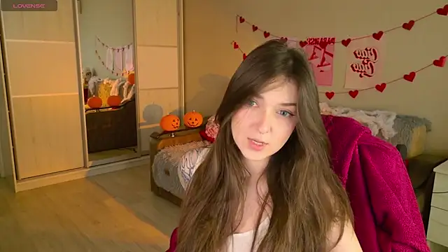 Snapshot of BellaSink chatting on November 5, 2025, 5:32 am BellaSink online show from November 5, 2025, 5:32 am