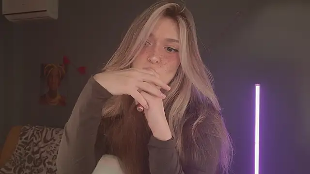 BellaSink online show from April 14, 2026, 5:34 am