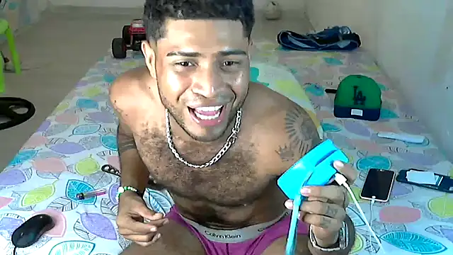 AXionX online show from February 6, 2026, 11:23 pm