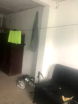 Snapshot of AXionX chatting on November 28, 2025, 8:20 pm AXionX online show from November 28, 2025, 8:20 pm