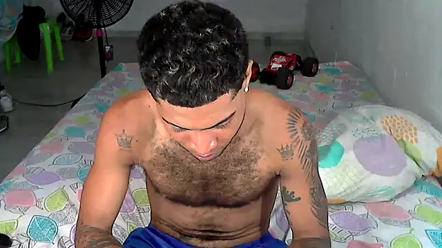 AXionX online show from February 5, 2026, 3:35 am