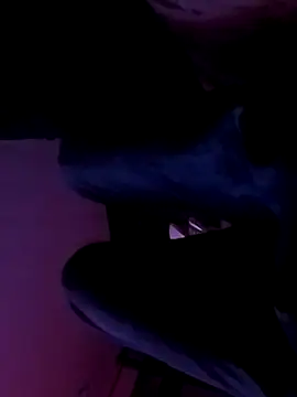 InflatedCurler online show from November 8, 2025, 11:41 pm