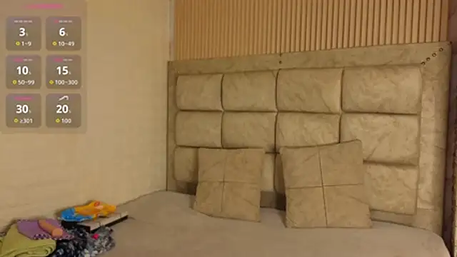 MarScarlett online show from November 3, 2025, 10:19 am