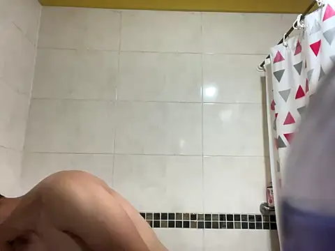 itriedick online show from October 15, 2025, 6:27 pm