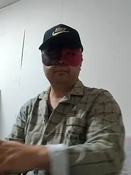 caige8888 online show from October 25, 2025, 9:19 am