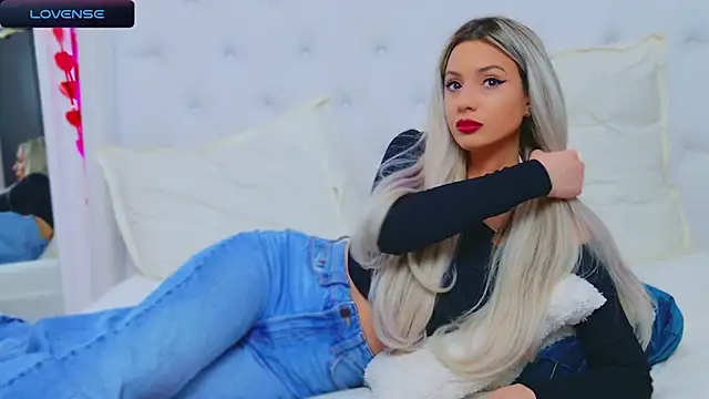 AriannaSins online show from February 20, 2025, 4:47 pm