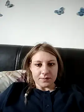 Snapshot of SandyCassie chatting on October 21, 2025, 5:40 am SandyCassie online show from October 21, 2025, 5:40 am