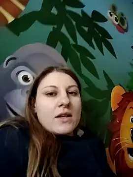 SandyCassie online show from December 19, 2025, 10:39 am