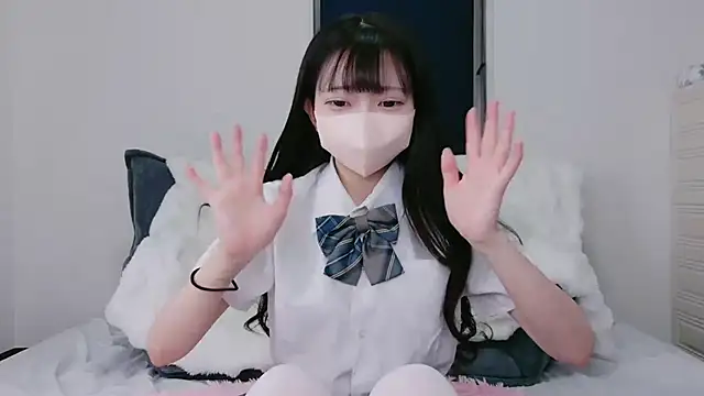 Snapshot of Mirai_oO16Oo chatting on November 14, 2025, 10:30 am Mirai oO16Oo online show from November 14, 2025, 10:30 am