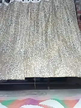 Rajni chauhan online show from April 4, 2026, 3:51 pm