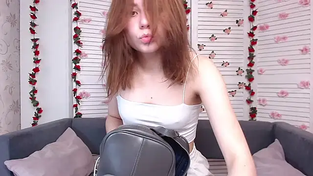 evaa here  online show from November 8, 2025, 7:56 am