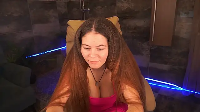 QueenEvieX online show from November 23, 2025, 4:17 pm