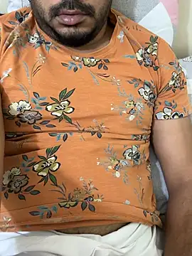 Handsome8677 online show from February 10, 2026, 9:36 pm