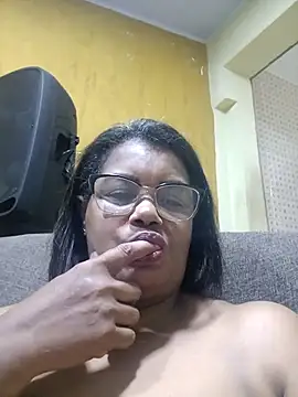 Pessoa54 online show from November 26, 2025, 2:11 am