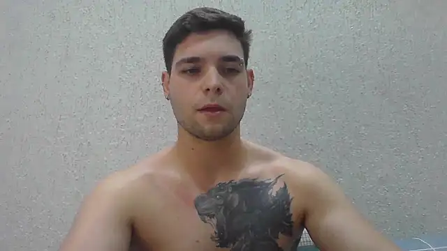 Snapshot of Zure-xxx chatting on May 26, 2026, 1:26 am Zure-xxx online show from May 26, 2026, 1:26 am