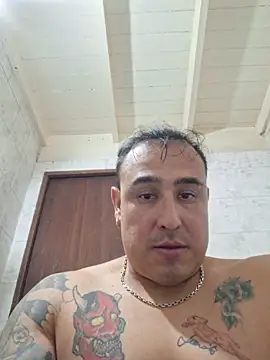 Rueditasss online show from April 21, 2026, 2:51 am