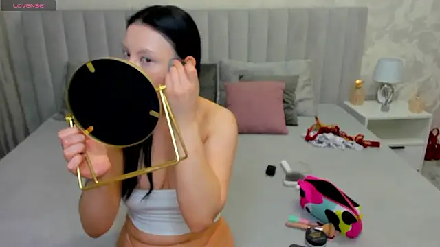 ChloeBrut online show from March 20, 2026, 12:33 am