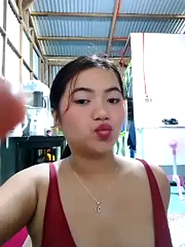 XxxHotCouples4u online show from November 10, 2025, 1:54 am