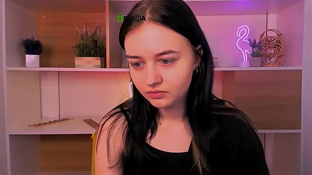 miki ti online show from November 7, 2025, 5:56 am