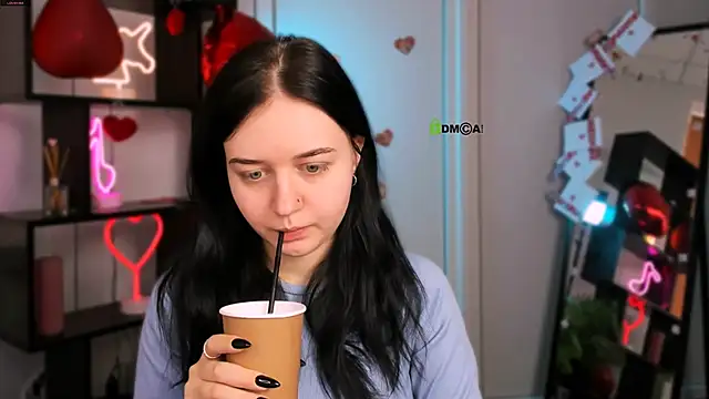 miki ti online show from February 22, 2026, 6:49 am