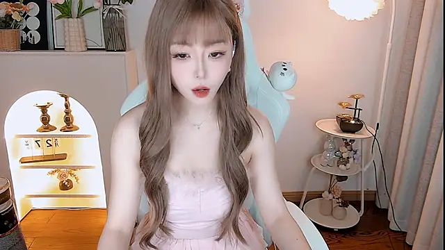 kakakuqi online show from October 29, 2025, 7:51 am