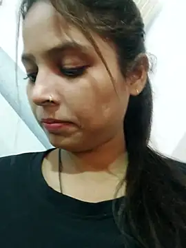 Anshika1431 online show from November 14, 2025, 5:55 am