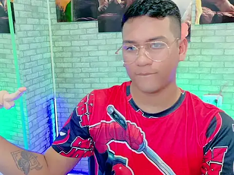 ThomasAxel online show from November 7, 2025, 9:08 pm