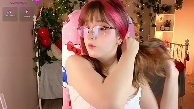 Snapshot of Soffi_Toffi chatting on February 25, 2026, 10:26 am Soffi Toffi online show from February 25, 2026, 10:26 am