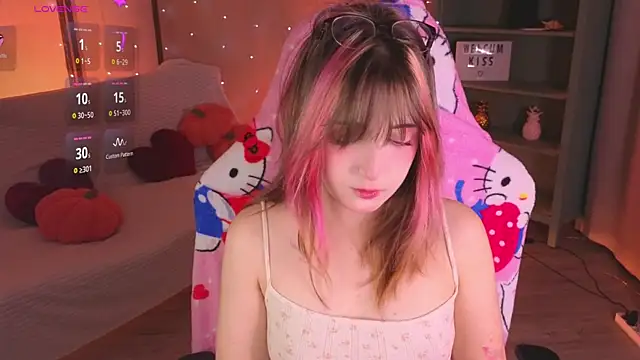 Soffi Toffi online show from April 14, 2026, 5:56 am