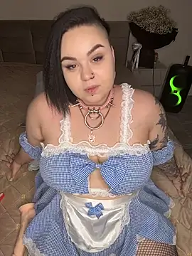 Milfame online show from October 28, 2025, 5:01 pm